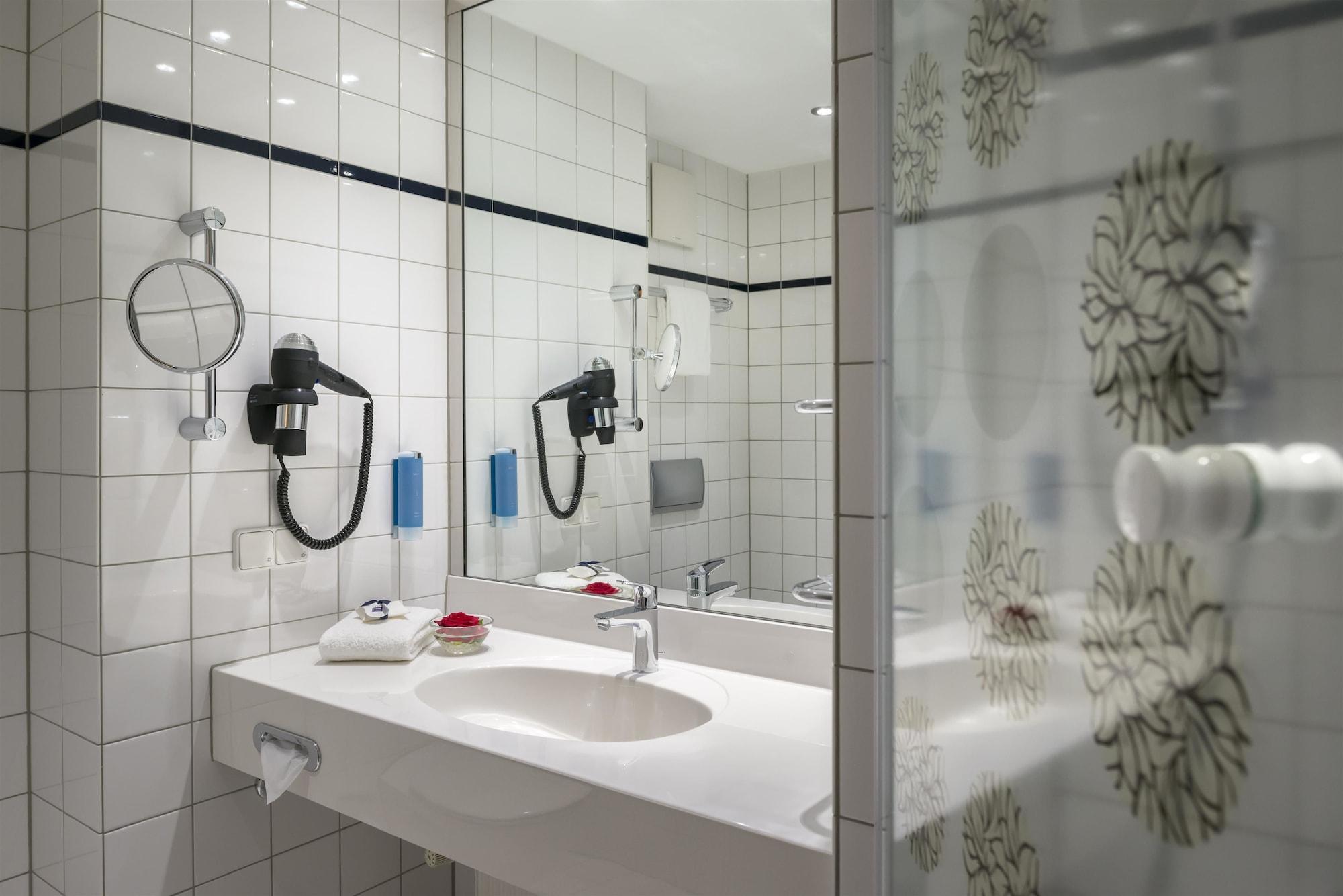Hotel Dorint Kongresshotel Duesseldorf/neuss 4*