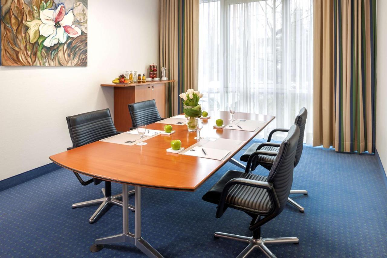 Hotel Dorint Kongresshotel Duesseldorf/neuss 4*