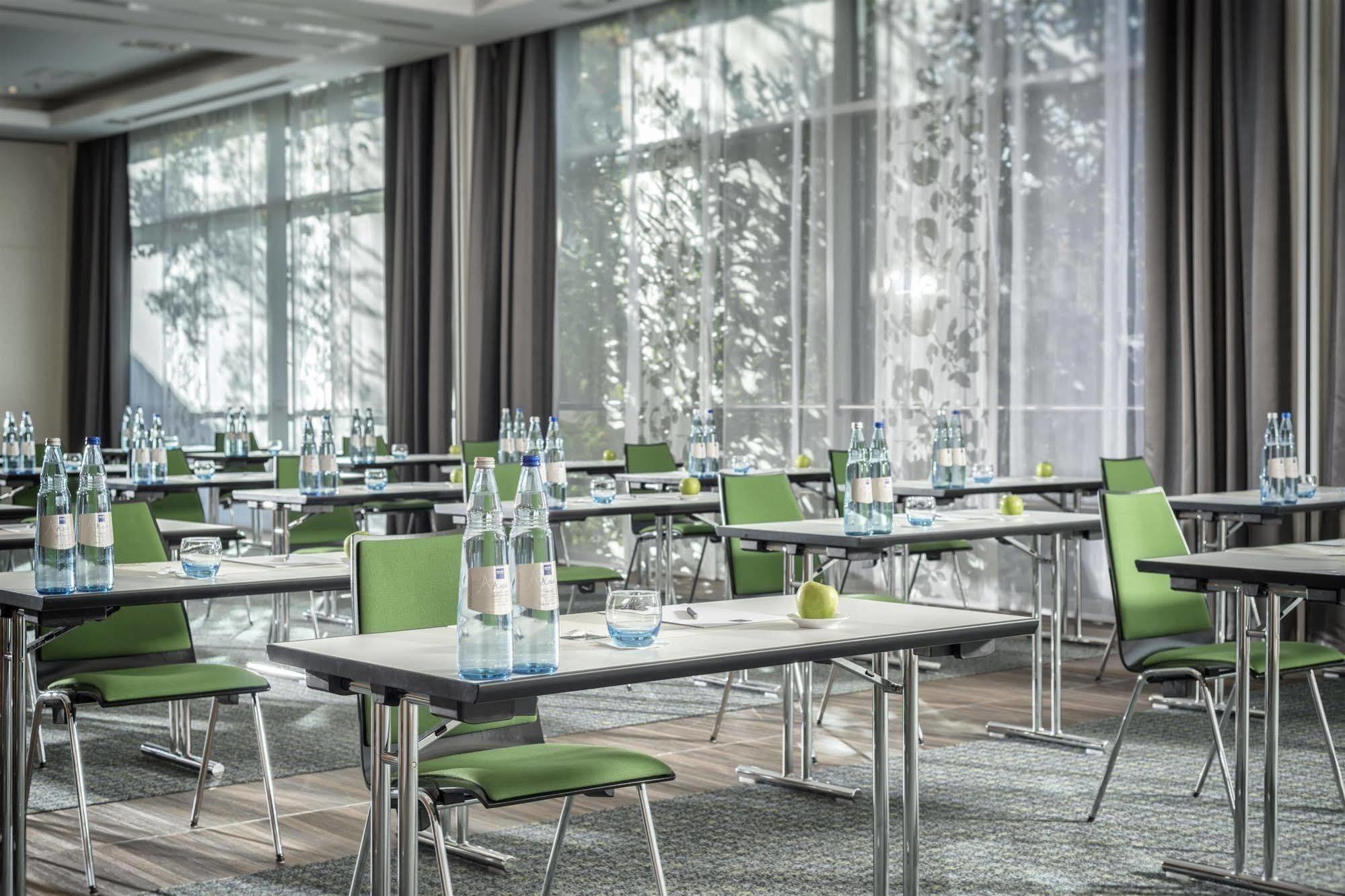 Hotel Dorint Kongresshotel Duesseldorf/neuss 4*